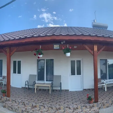 Pansiyon By The Sea Vadu